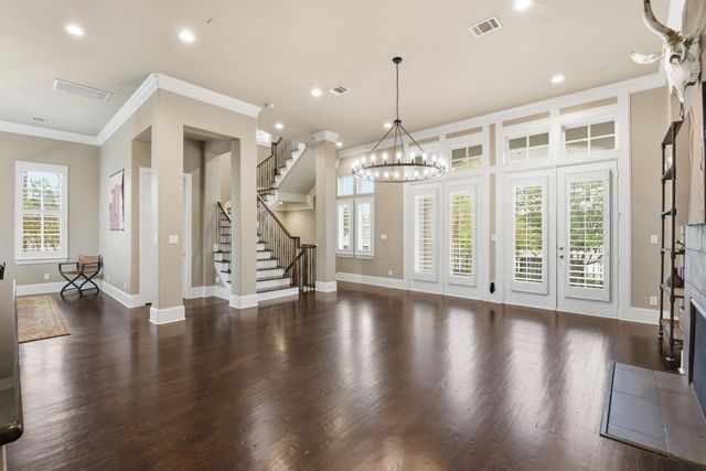 10933 Upland Park, Houston, TX 77043