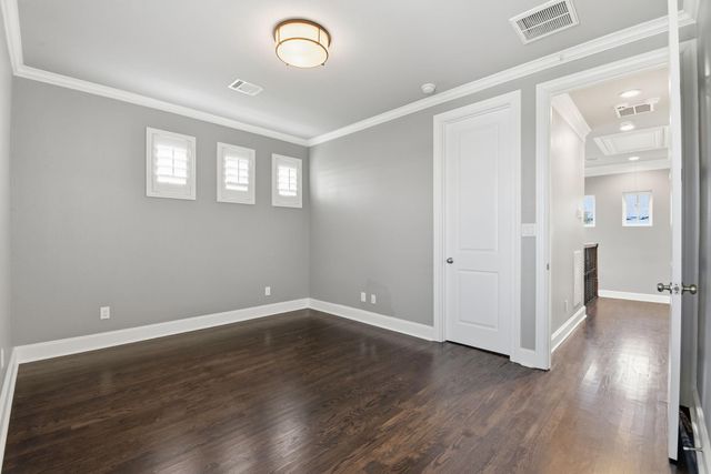 10933 Upland Park, Houston, TX 77043