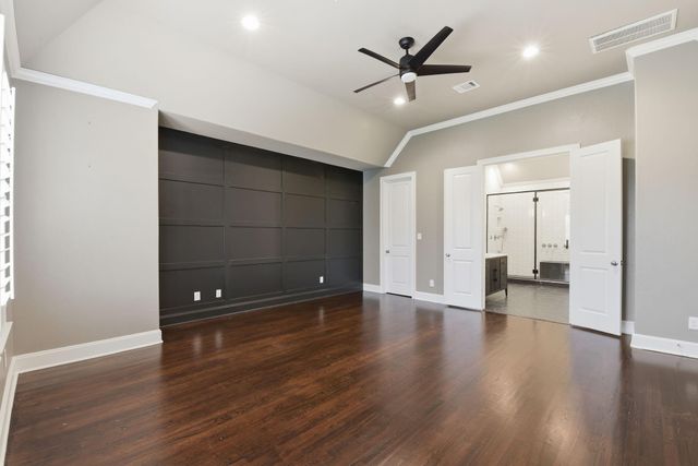 10933 Upland Park, Houston, TX 77043