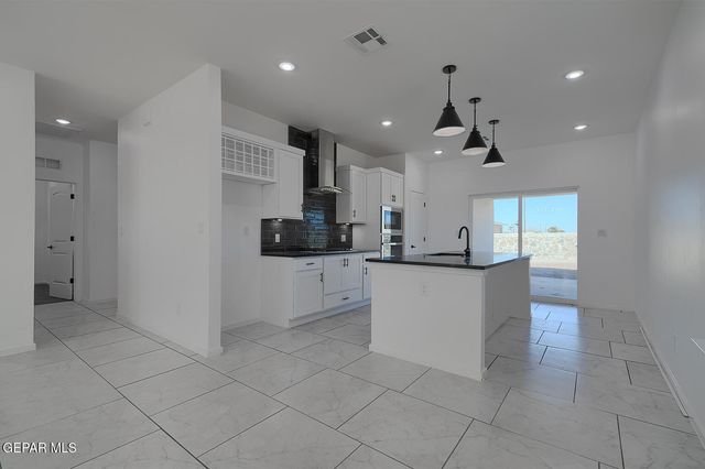 14124 Endurance Avenue, El Paso, TX 79938
