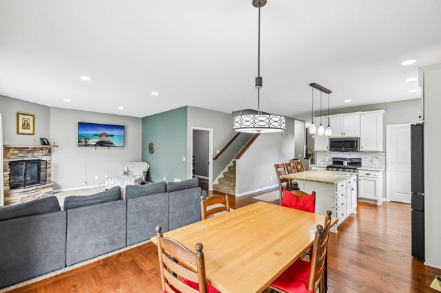 130 124th Lane NW, Coon Rapids, MN 55448