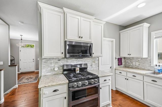 130 124th Lane NW, Coon Rapids, MN 55448