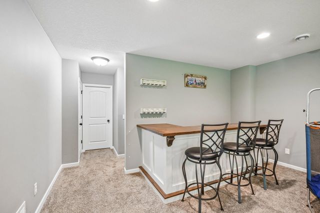 130 124th Lane NW, Coon Rapids, MN 55448