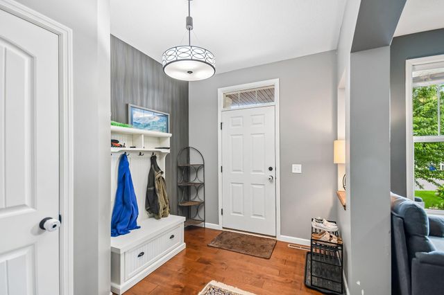 130 124th Lane NW, Coon Rapids, MN 55448