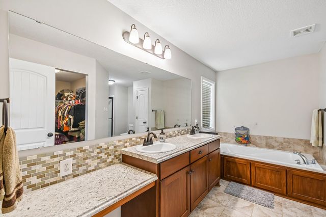 130 124th Lane NW, Coon Rapids, MN 55448