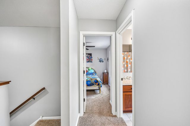 130 124th Lane NW, Coon Rapids, MN 55448