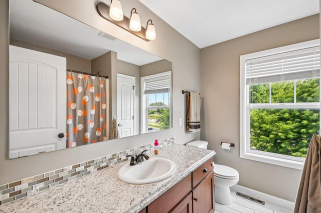 130 124th Lane NW, Coon Rapids, MN 55448