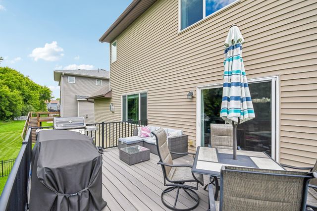 130 124th Lane NW, Coon Rapids, MN 55448
