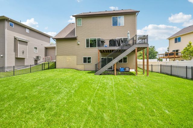 130 124th Lane NW, Coon Rapids, MN 55448