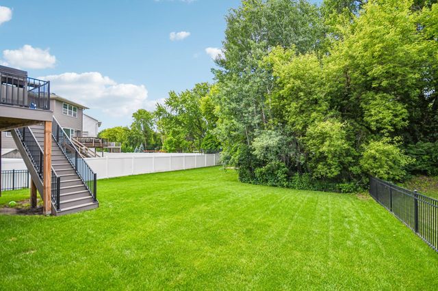 130 124th Lane NW, Coon Rapids, MN 55448