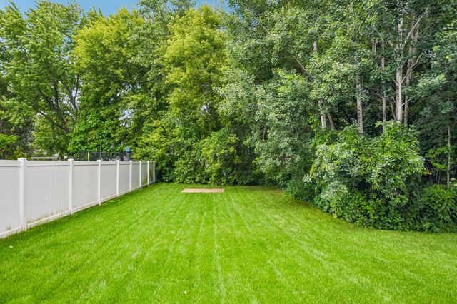 130 124th Lane NW, Coon Rapids, MN 55448