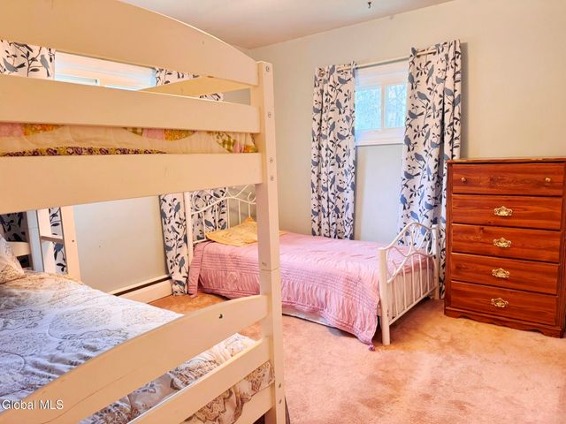 39 Oxford Circle, Brunswick, NY 12180