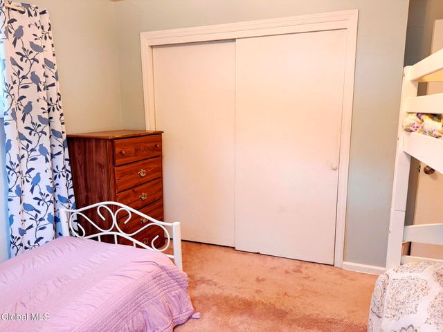 39 Oxford Circle, Brunswick, NY 12180