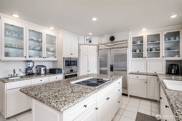 17714 Kingfisher Cove Lane, Mount Vernon, WA 98274