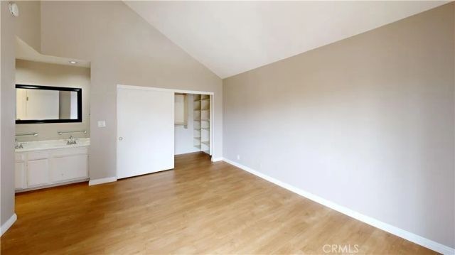 5117 W Wooley 1, Oxnard, CA 93035