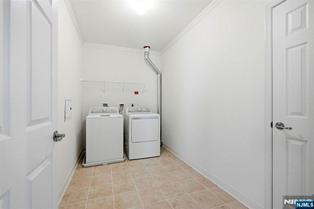 4206 Hoover Lane, Rockaway Township, NJ 07885