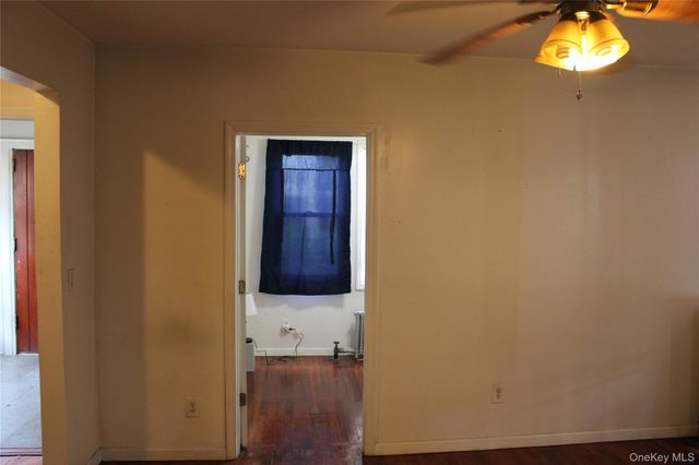 219-22 132nd Road, Jamaica, NY 11413