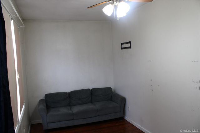 219-22 132nd Road, Jamaica, NY 11413