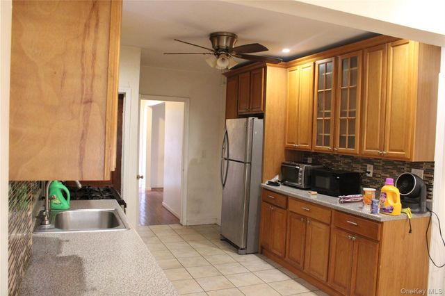 219-22 132nd Road, Jamaica, NY 11413