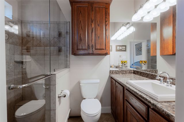 2016 N Lakeview Drive, Palo Pinto, TX 76484