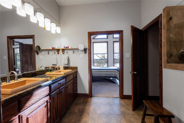 2016 N Lakeview Drive, Palo Pinto, TX 76484