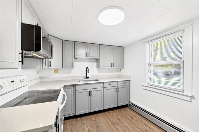 427 Market St, Belle Vernon, PA 15012