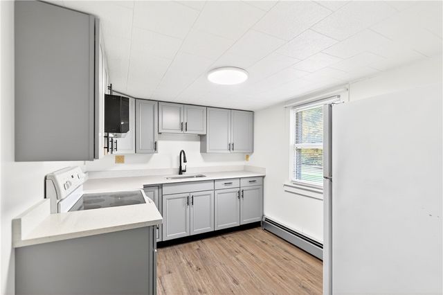 427 Market St, Belle Vernon, PA 15012