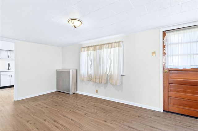 427 Market St, Belle Vernon, PA 15012