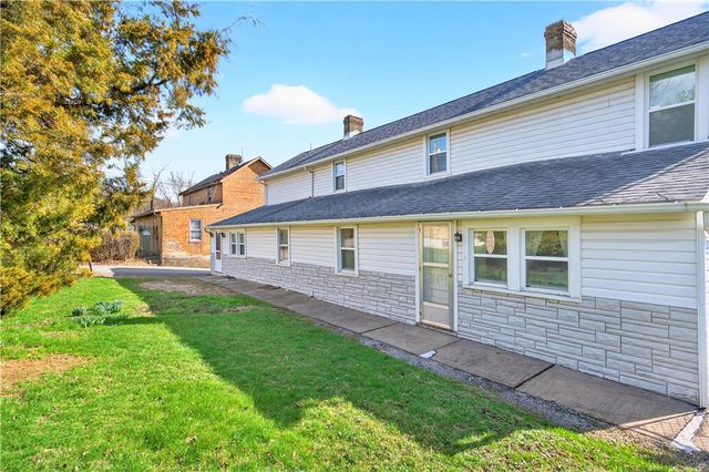 427 Market St, Belle Vernon, PA 15012