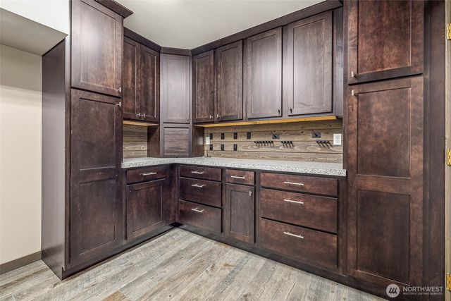 101304 Billings Court, West Richland, WA 99353