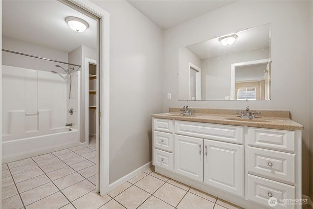 101304 Billings Court, West Richland, WA 99353