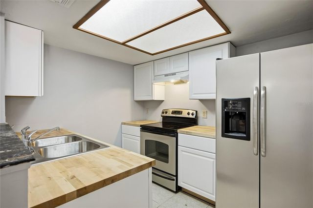 7200 SW 8TH AVENUE S119, Gainesville, FL 32608