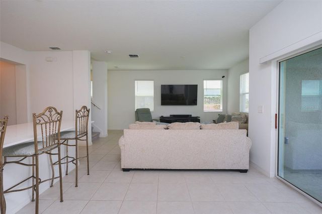 10059 TRUMPET HONEYSUCKLE WAY, San Antonio, FL 33576