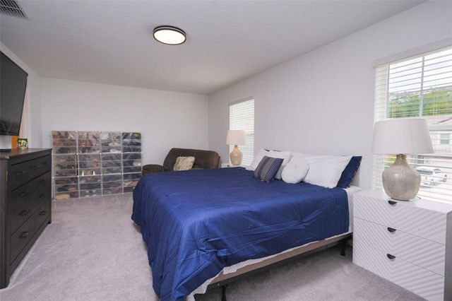 10059 TRUMPET HONEYSUCKLE WAY, San Antonio, FL 33576