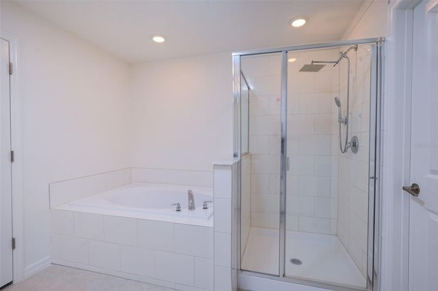 10059 TRUMPET HONEYSUCKLE WAY, San Antonio, FL 33576