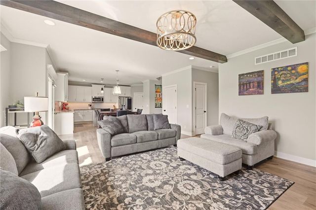25371 W 146 Street, Olathe, KS 66061