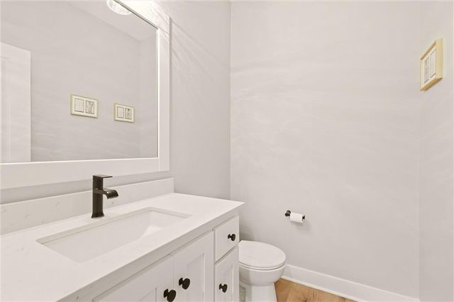 25371 W 146 Street, Olathe, KS 66061