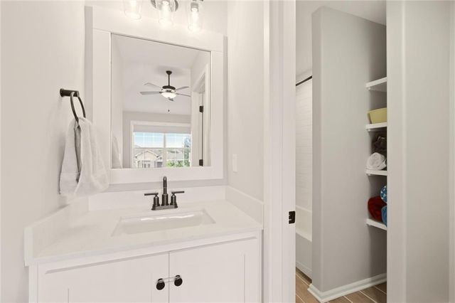 25371 W 146 Street, Olathe, KS 66061