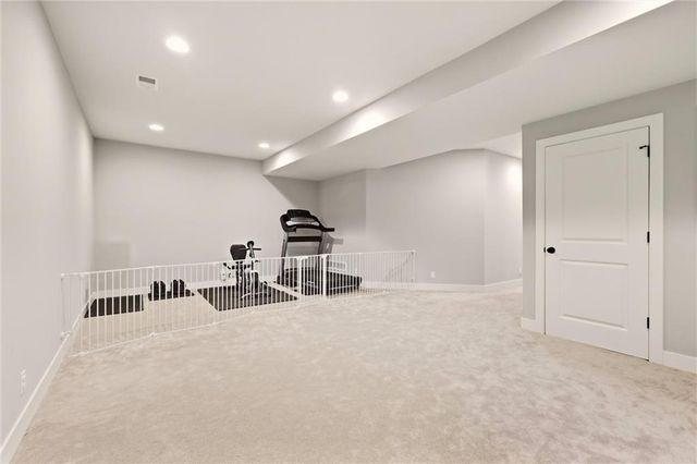 25371 W 146 Street, Olathe, KS 66061