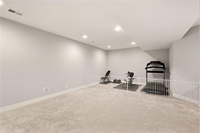 25371 W 146 Street, Olathe, KS 66061