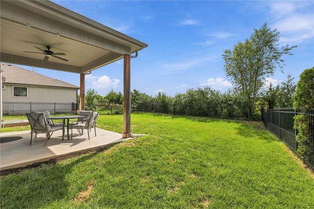 25371 W 146 Street, Olathe, KS 66061