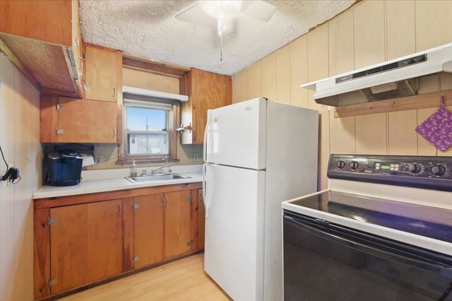 455 Hardwood Hill, Richford, VT 05476