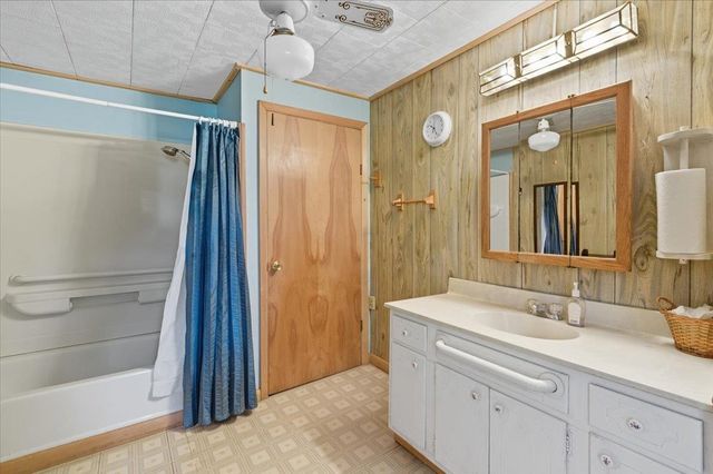 455 Hardwood Hill, Richford, VT 05476