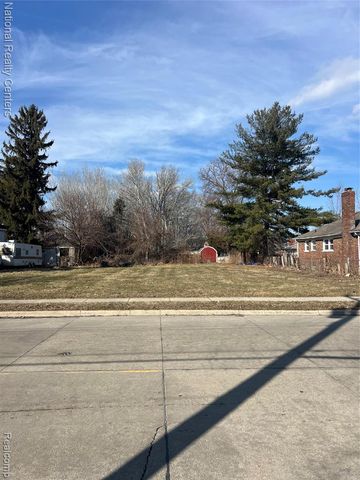 15003 Toepfer Drive, Eastpointe, MI 48021