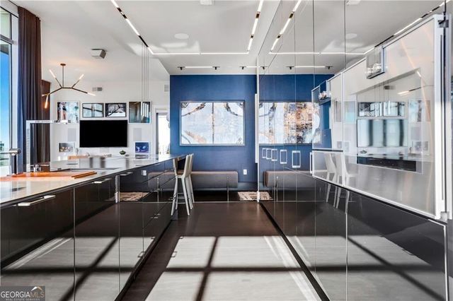 1065 Peachtree Street NE 3102, Atlanta, GA 30309