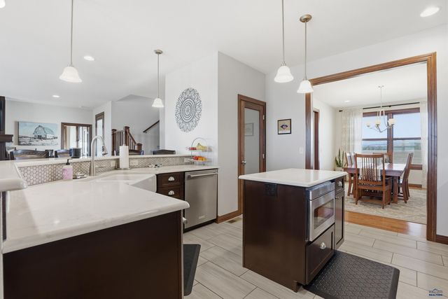 23822 RANCH VIEW CT, Rapid City, SD 57702