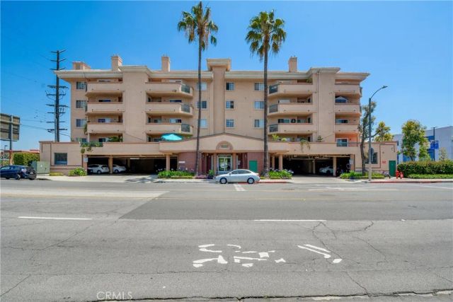 11410 Brookshire 316, Downey, CA 90241