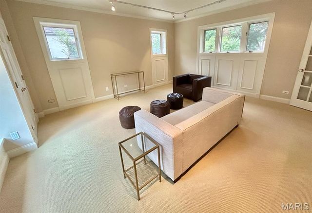 708 Audubon Drive, Clayton, MO 63105