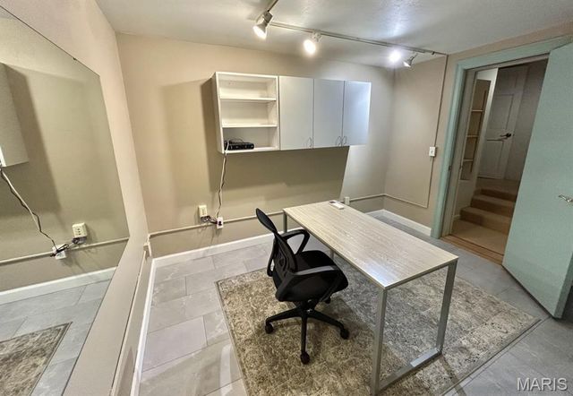 708 Audubon Drive, Clayton, MO 63105
