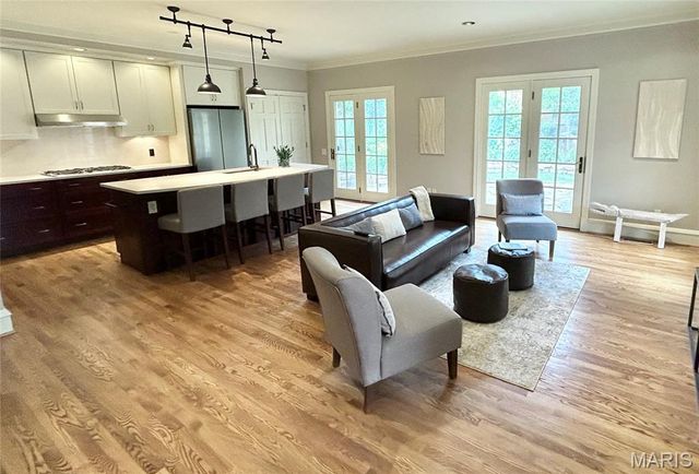 708 Audubon Drive, Clayton, MO 63105